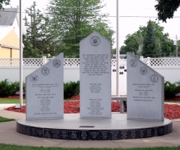 Wisconsin War Memorial in Augusta Wisconsin